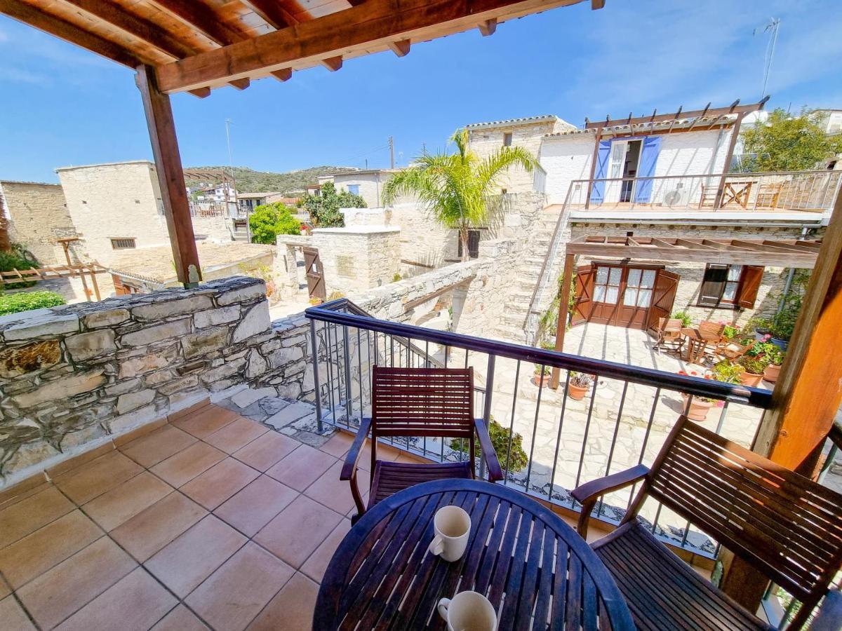 Poseidon'S Pool Paradise Skarinou Exterior foto